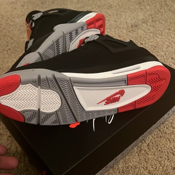 Jordan 4 bred - Picture 2 of 3